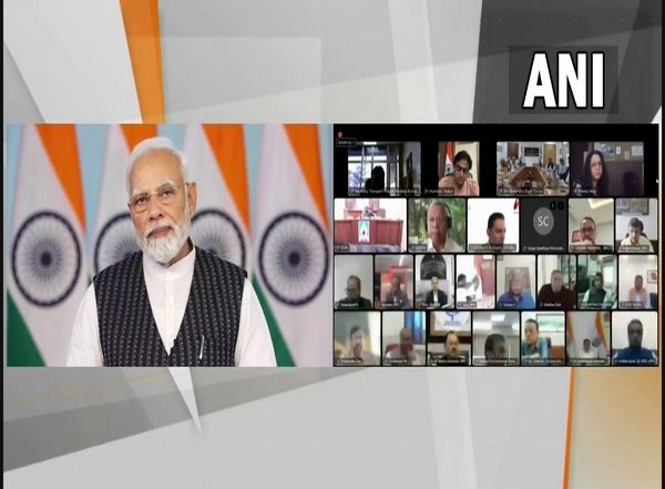 Business News | Green Energy Sources No Less Than Gold Mine for Private Players: PM Modi at Post-Budget Webinar