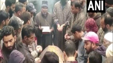 India News | J-K: Hundreds Turn out for Last Rites of Slain Kashmiri Pandit in Pulwama