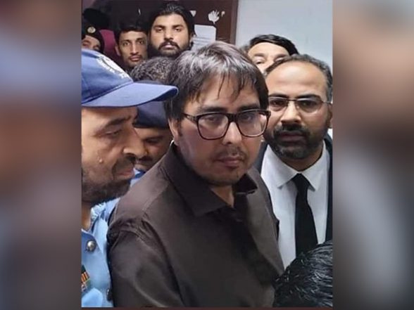 World News | Sedition Case: Islamabad Court Accepts Imran Khan's Party Leader Shahbaz Gill's Exemption Plea - Vimarsana News