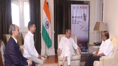 Business News | CM Patnaik Meets RIL CMD Mukesh Ambani, Discusses Odisha  as an Investment Destination