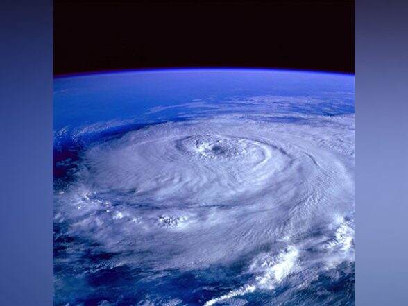 Study Says Climate Change Raises Threat of Back-to-Back Hurricanes
