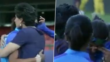 Harmanpreet Kaur Breaks Into Tears As Anjum Chopra Consoles Her After India's Semifinal Exit at ICC Women's T20 World Cup 2023, Former Captain's Heartwarming Gesture Goes Viral! (Watch Video)