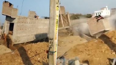 Bihar: Two-Storey Building Collapses in Lakhisarai, No Casualty Reported (Watch Video)