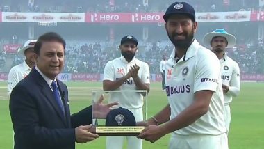 Cheteshwar Pujara Receives Special Cap From Sunil Gavaskar on his 100th Test Appearance, Felicitated at the Start of Match (Watch Video)