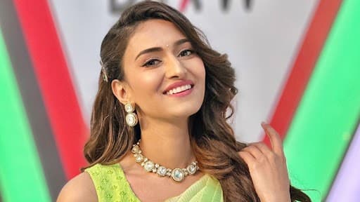 Erica Fernandes Had Gala Time Shooting Ishq Hua in Chandigarh
