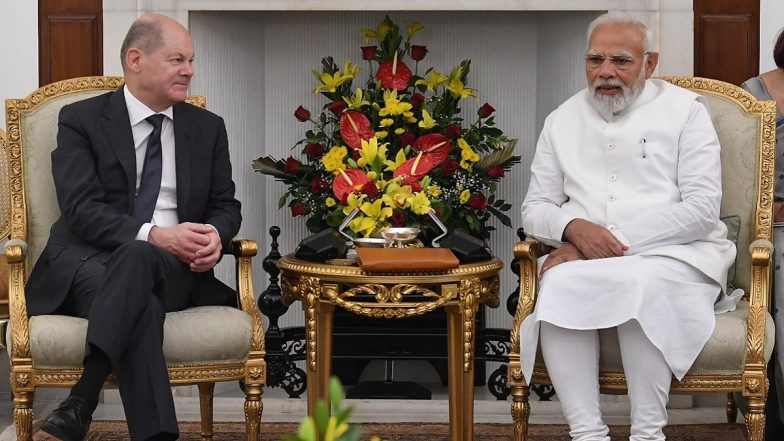 PM Narendra Modi Gifts Stoles and Shawls With Symbols of Meghalaya, Nagaland’s Culture to German Chancellor Olaf Scholz