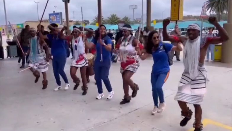 Jemimah Rodrigues, Meghna Singh and Sneh Rana Perform Traditional Dance in Port Elizabeth Ahead of IND-W vs ENG-W ICC Women's T20 World Cup 2023 (Watch Video)