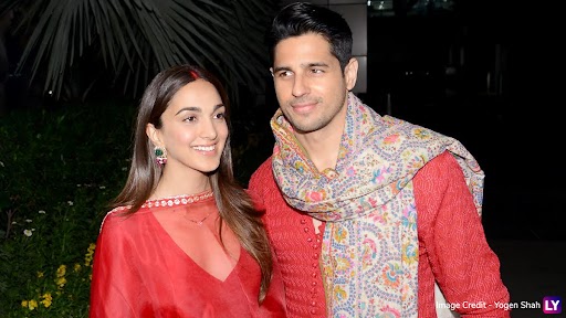 Newlyweds Sidharth Malhotra, Kiara Advani Twin In Red As They Distribute Sweets To Media (Watch Video)