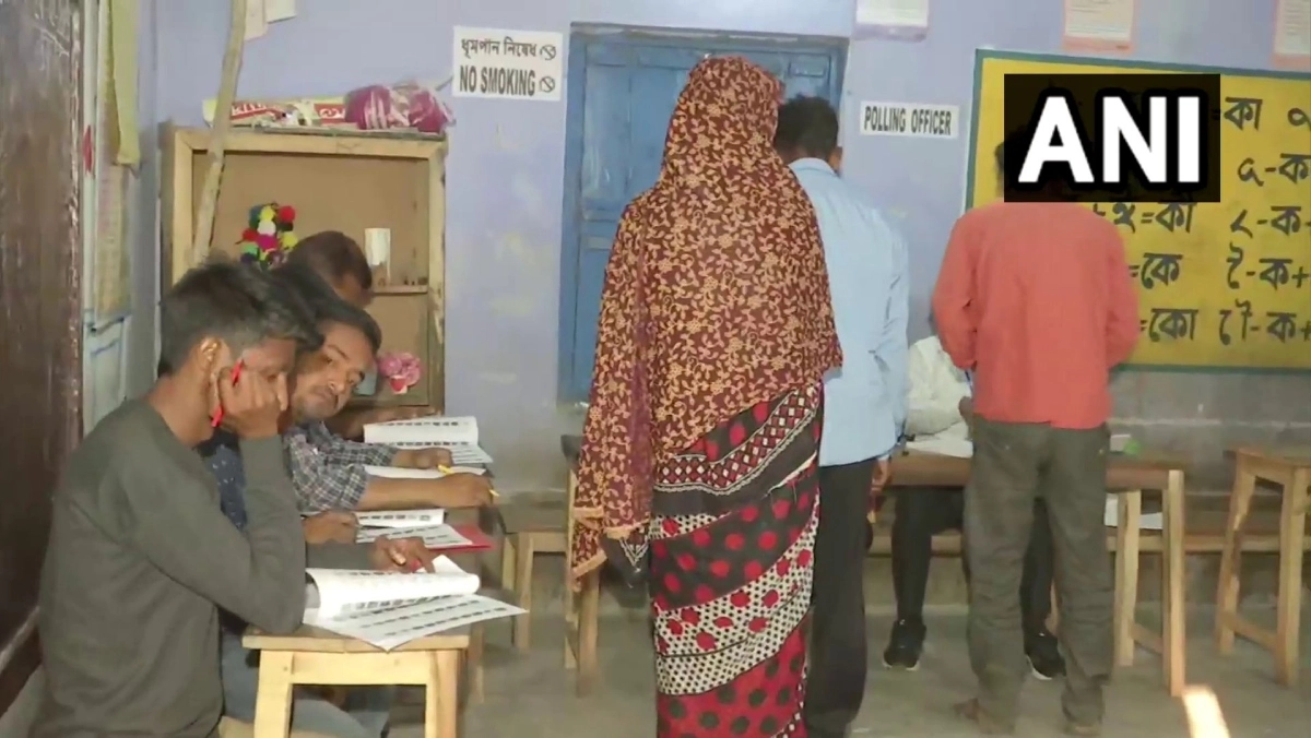 Agency News Voting Begins for West Bengal's Sagardighi Assembly