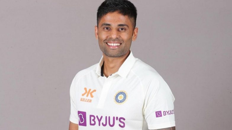 IND vs AUS 1st Test 2023 Toss Report & Playing XI: Suryakumar Yadav, KS Bharat Make Debut for India As Pat Cummins Opts to Bat