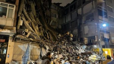 Earthquake in Turkey: Horrifying Footage Show Tragedy, Buildings Collapse During Aftershock in Diyarbakir and Şanlıurfa (Watch Videos)
