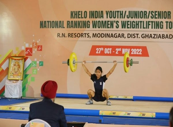 Khelo India Youth Games 2023: After Breaking Many National Records, Maharashtra’s 14-Year-Old Weightlifter Akanksha Vyavahare All Set To Make Debut