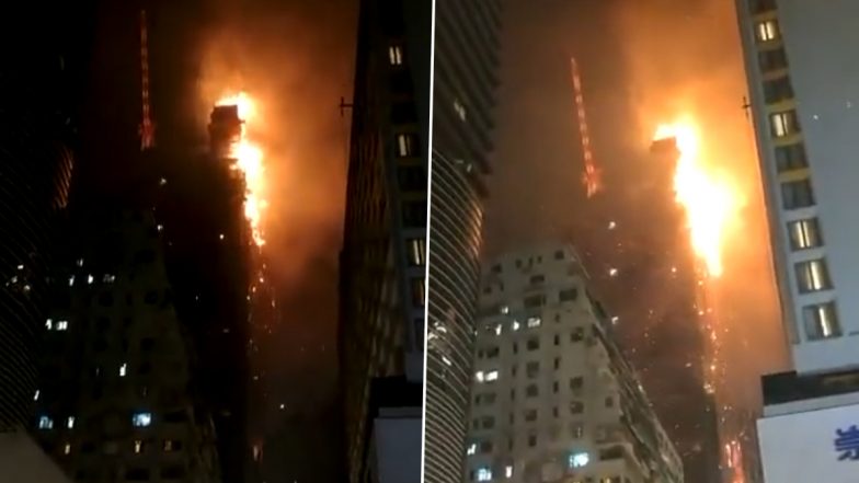Hong Kong Skyscraper Fire: Massive Blaze Engulfs High-Rise Building Under Construction in Tsim Sha Tsui, Photos and Videos Show Tall Flames and Sound of Explosions