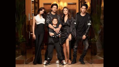 Gauri Khan Shares Perfect Family Picture with Shah Rukh Khan and Her Kids Suhana, Aryan and AbRam, Captions It as 'Family Is What Makes A Home' (View Post)