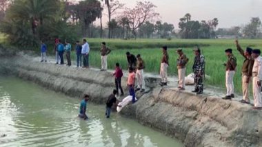 Bihar: Police Recover 17 Cartons of Liquor Hidden in Village Pond in Vaishali District, FIR Registered