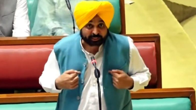 ‘Kameej Pe Lakho Daag Hai,’ Punjab CM Bhagwant Mann Blasts Congress’ Partap Singh Bajwa Over Corruption (Watch Video)