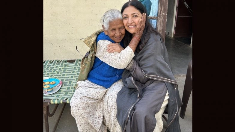 Deepti Naval Finally Meets Old Relative She Was Searching for in ‘Obscure’ Punjab Village (View Pic)