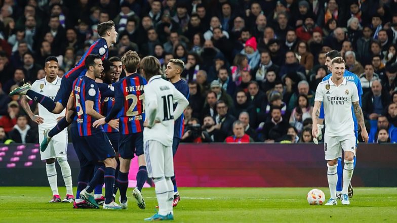 Real Madrid 0–1 Barcelona Copa del Rey 2022–23 Semifinal: Blaugrana Edge Past Arch-Rivals in El Clasico, Get Narrow Lead After First Leg (Watch Goal Video Highlights)