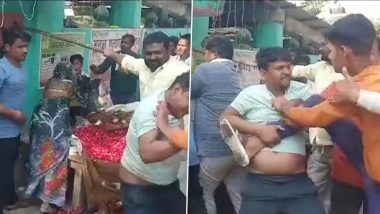 Uttar Pradesh: Woman Beats Up Hubby Along With Her Relatives in Hamirpur, Probe Launched After Video Goes Viral