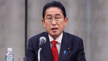 Japan Bomb Blast: One Hurt After Explosive Thrown at PM Fumio Kishida’s Campaign Event; One Arrested (Watch Video)