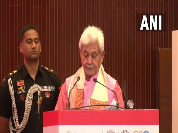 India News | Jammu and Kashmir Embraces Technology, Champions Digital Transactions - Vimarsana News