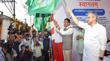 India News | New Delhi: Union Ministers Mandaviya, Vaishnaw Flag off Jan Aushadhi Train