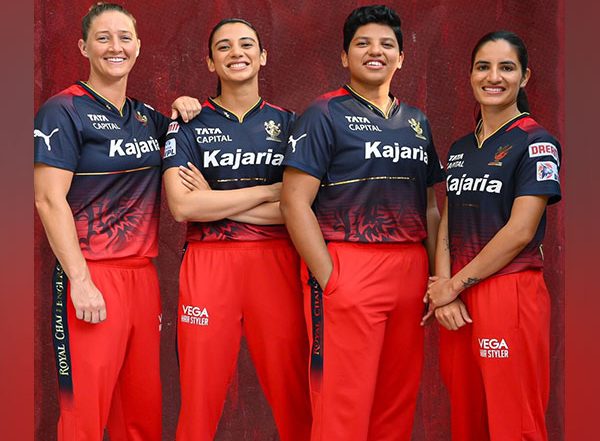 Sports News | Strength of Domestic Players Plays Important Role in Being Successful: RCB Head Coach Ben Sawyer