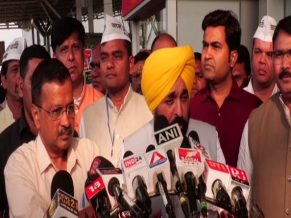 India News | Arvind Kejriwal, Bhagwant Mann Reach Raipur to Campaign for AAP Ahead of Assembly Elections - Vimarsana News