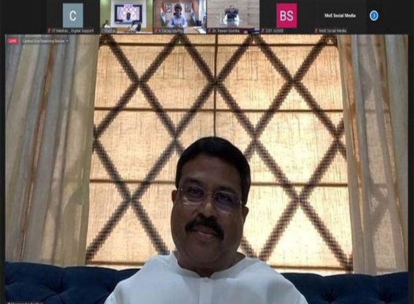 India News | Dharmendra Pradhan Launches Online UG Course in Electronic Systems at IIT Madras