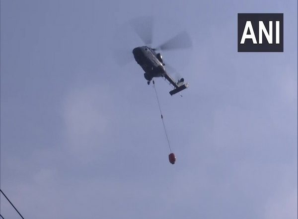 India News | Kochi: Indian Navy Helicopters Deployed to Extinguish Fire at Brahmapuram Waste Plant