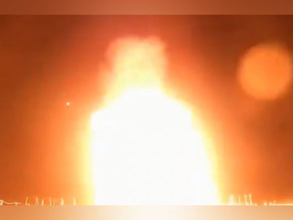 India News | Reflecting Atmanirbhar Bharat, Indian Navy Undertakes Indigenously-made MRSAM Firing - Vimarsana News