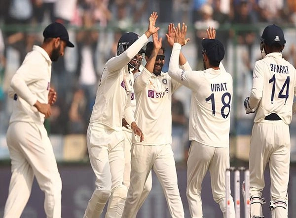 Sports News | India Head Coach Rahul Dravid Plays Down Pitch Talk Ahead of 4th Test Against Australia