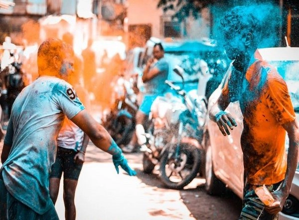 Lifestyle News | Holi 2023: How to Make Your Celebrations Safe and Environmentally Conscious