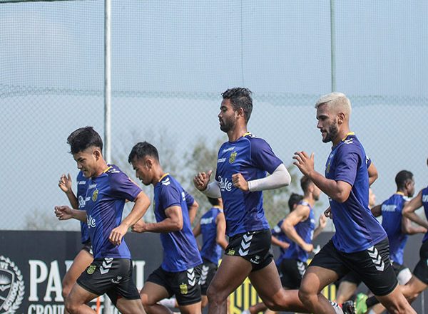 Sports News | ISL: Defending Champions Hyderabad FC to Lock Horns with ATK Mohun Bagan in Semifinal First Leg