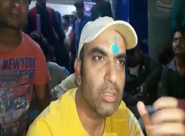 India News | MP: Drunk Youths Attack Security Guard, Ward Boy at District Hospital in Damoh
