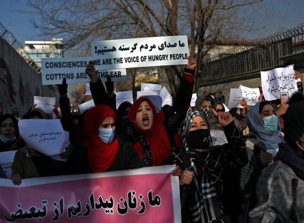 World News | Afghan Women in Kabul Protest for Right to Education, Work
