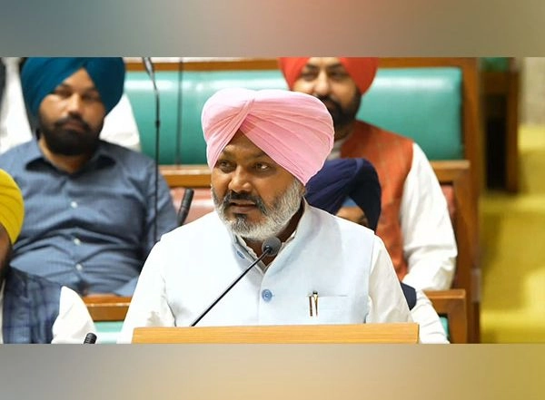 Business News | AAP-led Punjab Govt Presents Rs 1.96 Lakh Cr Budget for 2023-24