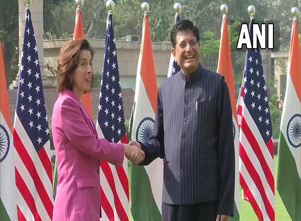 Business News | We Would Like to See India to Play Larger Role in the Electronic Supply Chain: US Commerce Secretary