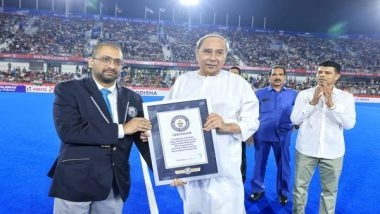Sports News | Odisha CM Patnaik Receives Certificate from Guinness Book of World Records for Birsa Munda Hockey Stadium