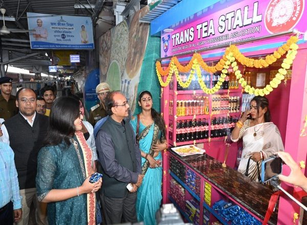 Assam Gets Its First Transgender-Run Tea Stall at Guwahati Railway Station