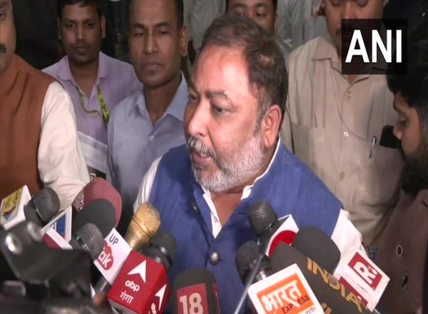 India News | UP Cabinet Approves Old Vehicle Scrapping Policy; Govt to Provide Rebate on Road Tax