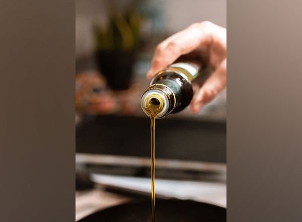Health News | Researchers Find How Olive Oil By-products Could Aid Exercise
