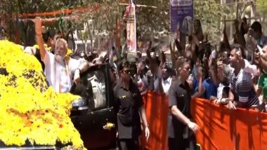 India News | PM Narendra Modi Holds Mega Roadshow in Karnataka's Mandya, Locals Shower Flowers