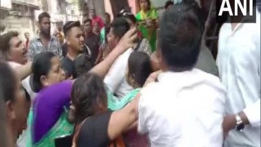 India News | Man Thrashed, Arrested for Making Objectionable Video of Shinde Faction Woman MLA: Mumbai Police