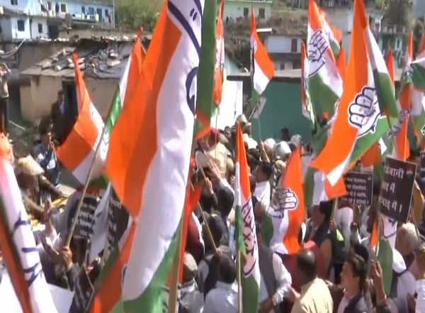 Adani-Hindenburg Row: Congress Protests Against Narendra Modi Government in Uttarakhand