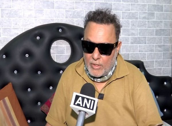 Entertainment News | They Made Us Proud: 'Gadar' Director Anil Sharma Praises Team 'Elephant Whisperer', 'RRR' for Historic Win