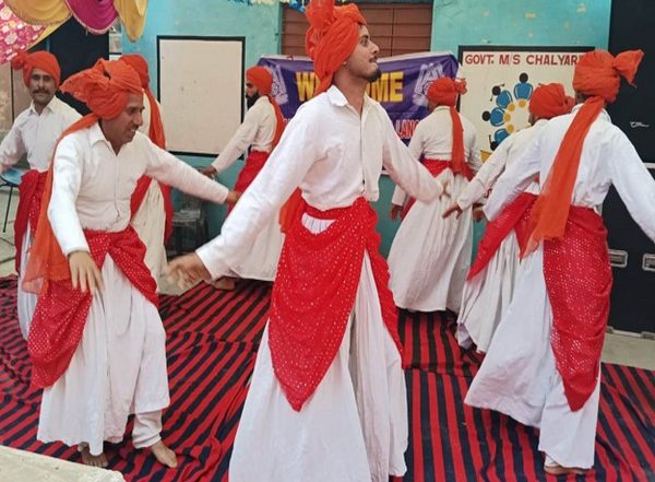 India News | J-K: Cultural Program Organized for First Time in Chiliari Village Near International Border