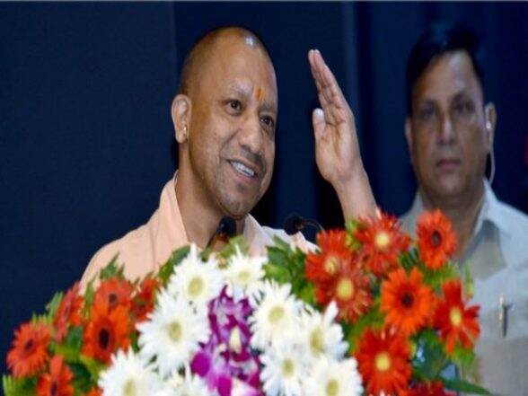 Navratri 2023: Uttar Pradesh Government Issues Instructions to Officials on Organising Akhand Ramayana, Durga Saptashati Recital | LatestLY