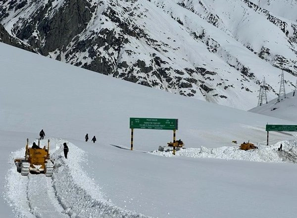 India News | BRO Opens Strategic Zoji La Pass Just 68 Days After Closure