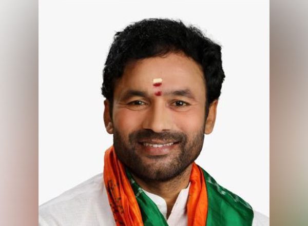 India News | Union Minister Reddy Urges Telangana CM to Expedite Land Acquisition of NH Projects